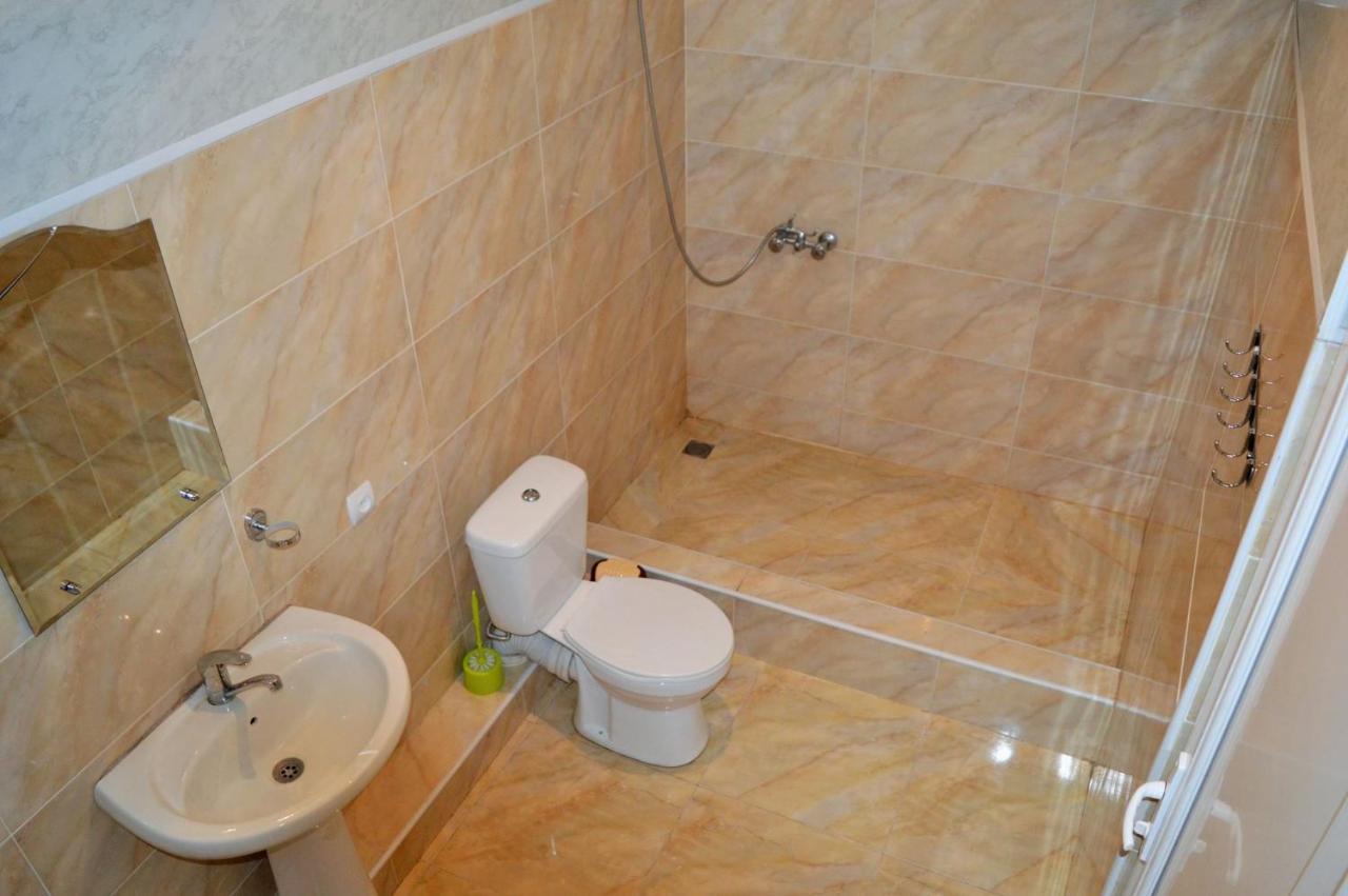 Hotel Tedi Kvareli Extérieur photo