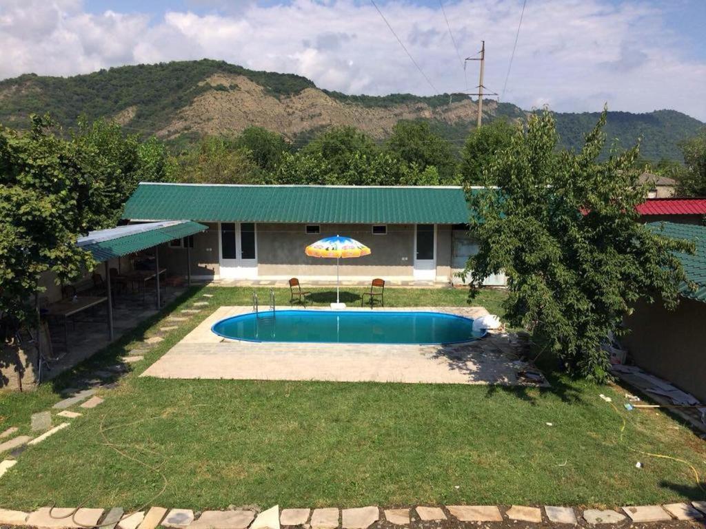 Hotel Tedi Kvareli Extérieur photo